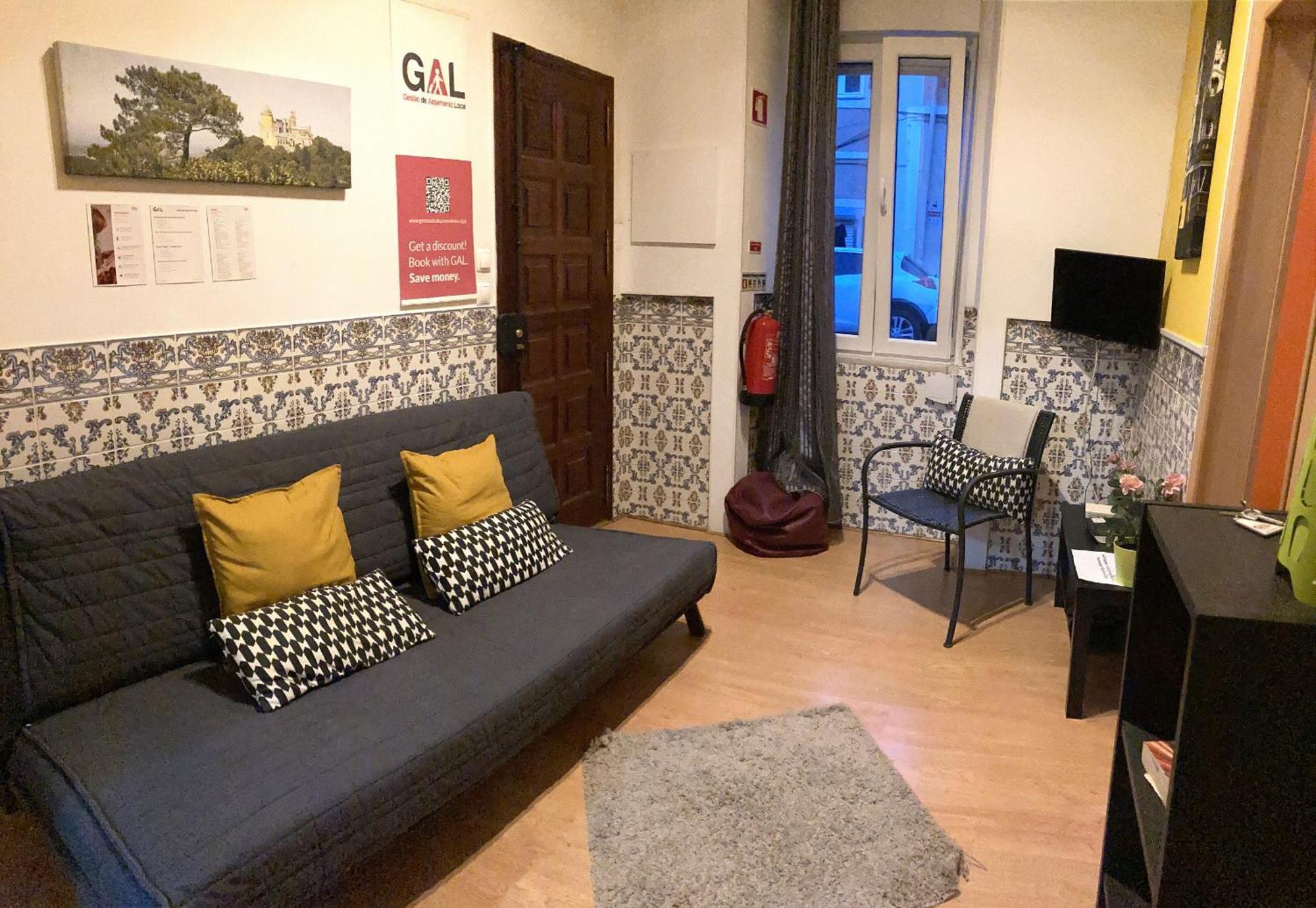 Lisbon T2 Apartment In Typical Villa In Sapadores Lisboa Exteriér fotografie